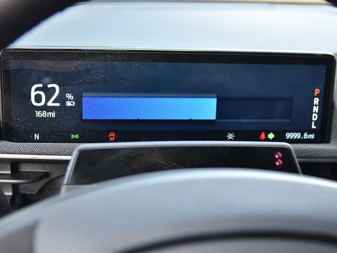 Certified 2024 Ford Mustang Mach-E Select w/ Comfort Package Lite image 25