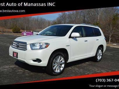 Used 2010 Toyota Highlander 4WD Hybrid w/ Extra Value Pkg 2