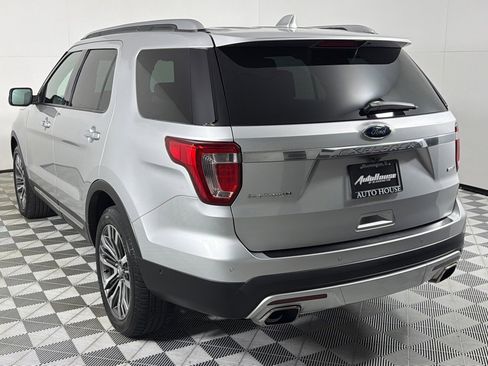 Used 2017 Ford Explorer Platinum image 7