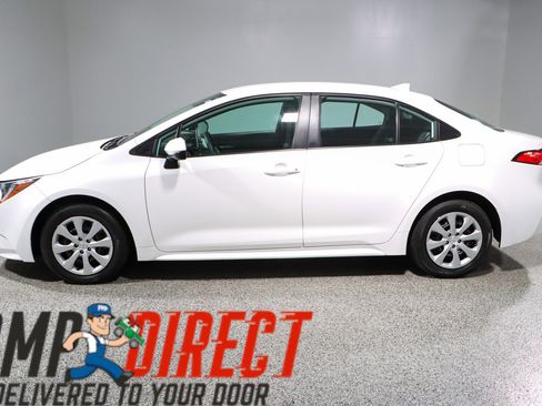 Used 2021 Toyota Corolla LE FWD image 10