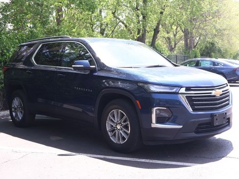 Used 2023 Chevrolet Traverse LT AWD/4WD image 11