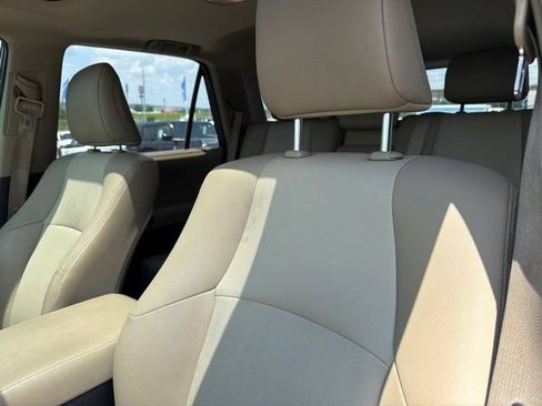Used 2020 Toyota 4Runner SR5 Premium w/ Moonroof Package RWD image 10