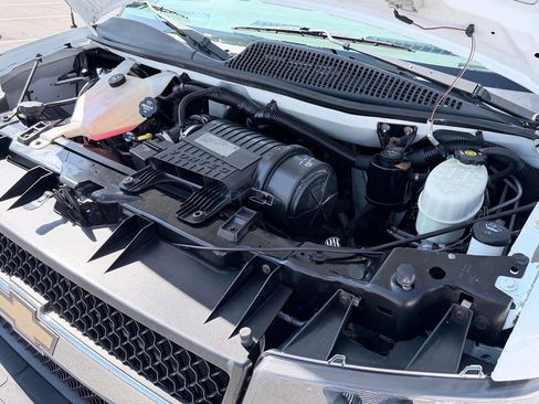 Used 2015 Chevrolet Express 3500 LT w/ LT Preferred Equipment Group image 10