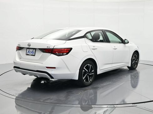 Certified 2024 Nissan Sentra SV FWD image 5