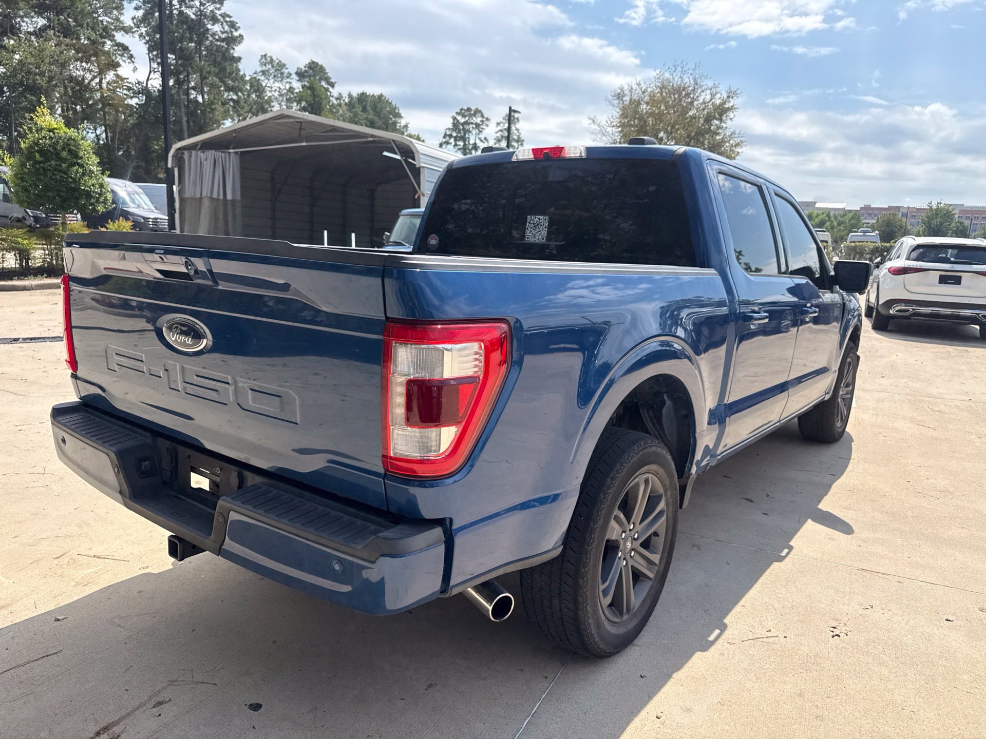 Used 2023 Ford F150 Lariat AWD/4WD image 4