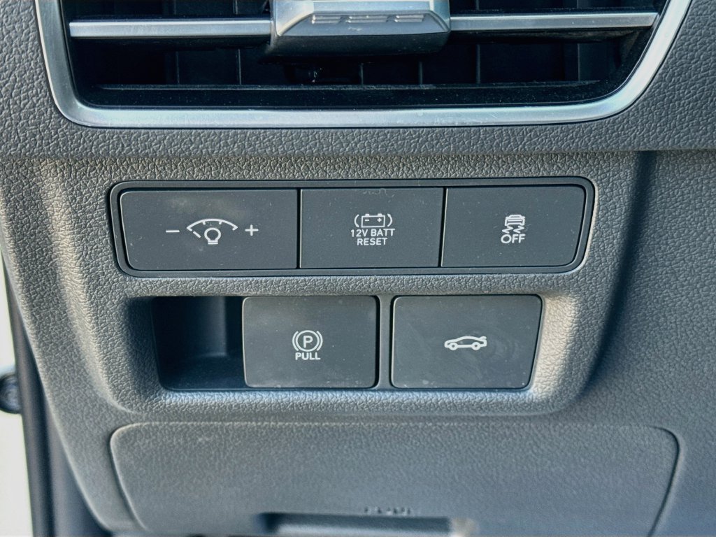 Used 2024 Hyundai Sonata SEL FWD image 10