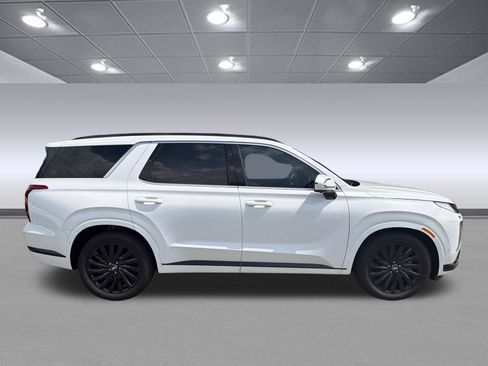 Certified 2025 Hyundai Palisade Calligraphy AWD/4WD image 6