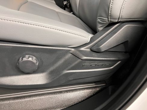 New 2026 Ford F550 4x4 Regular Cab Super Duty image 24