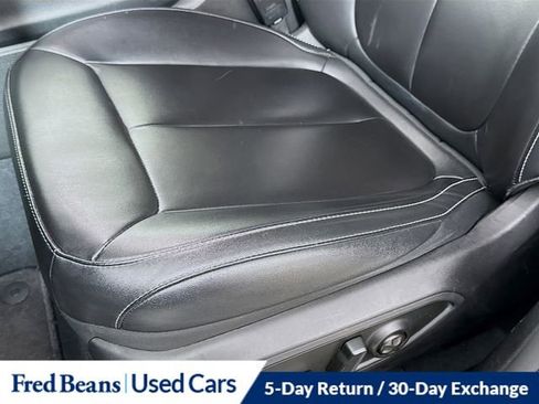 Used 2023 Jeep Grand Cherokee Limited image 22