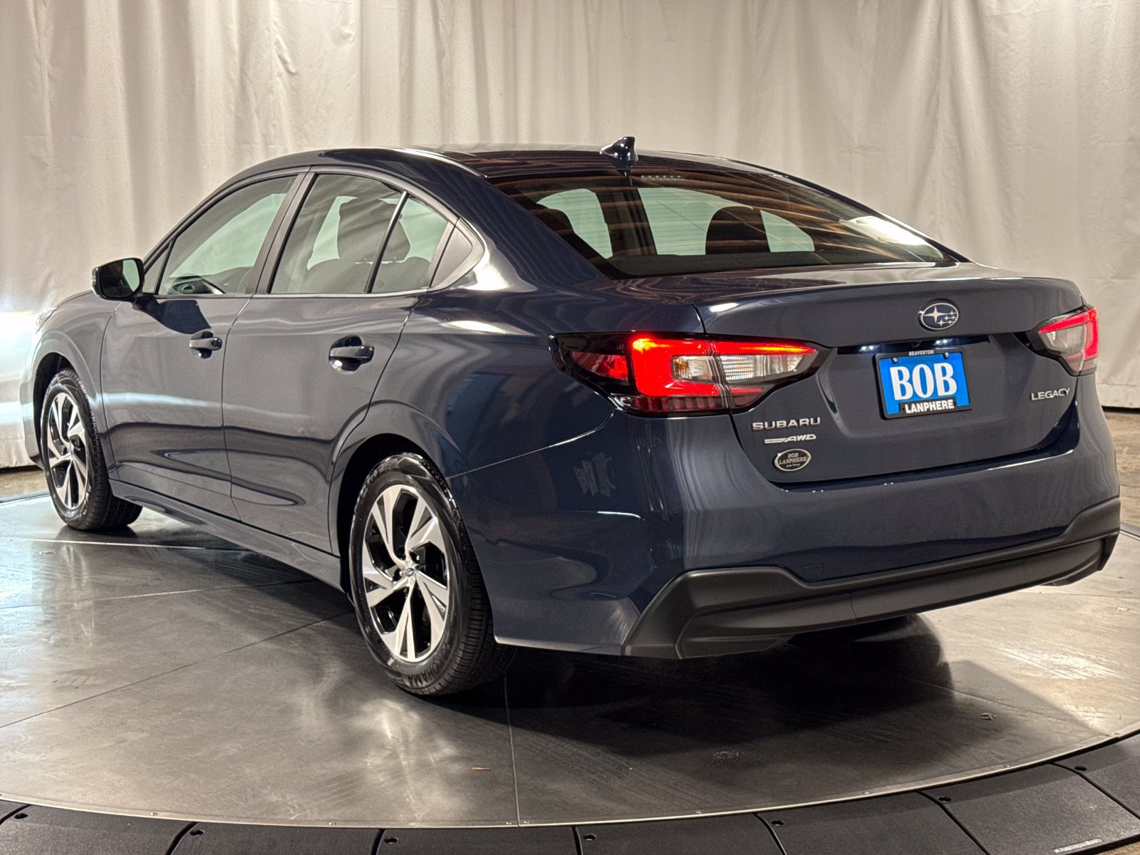 Used 2025 Subaru Legacy Premium AWD/4WD image 9