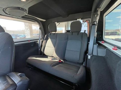 Used 2021 Jeep Wrangler Rubicon AWD/4WD image 21