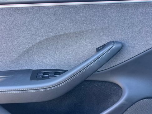 Used 2024 Tesla Model 3 Standard Range RWD image 11