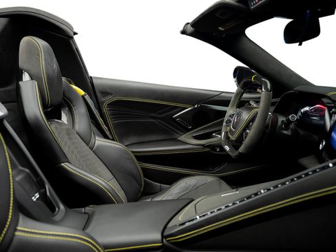 Used 2024 Chevrolet Corvette Z06 w/ Stealth Interior Trim Package image 61