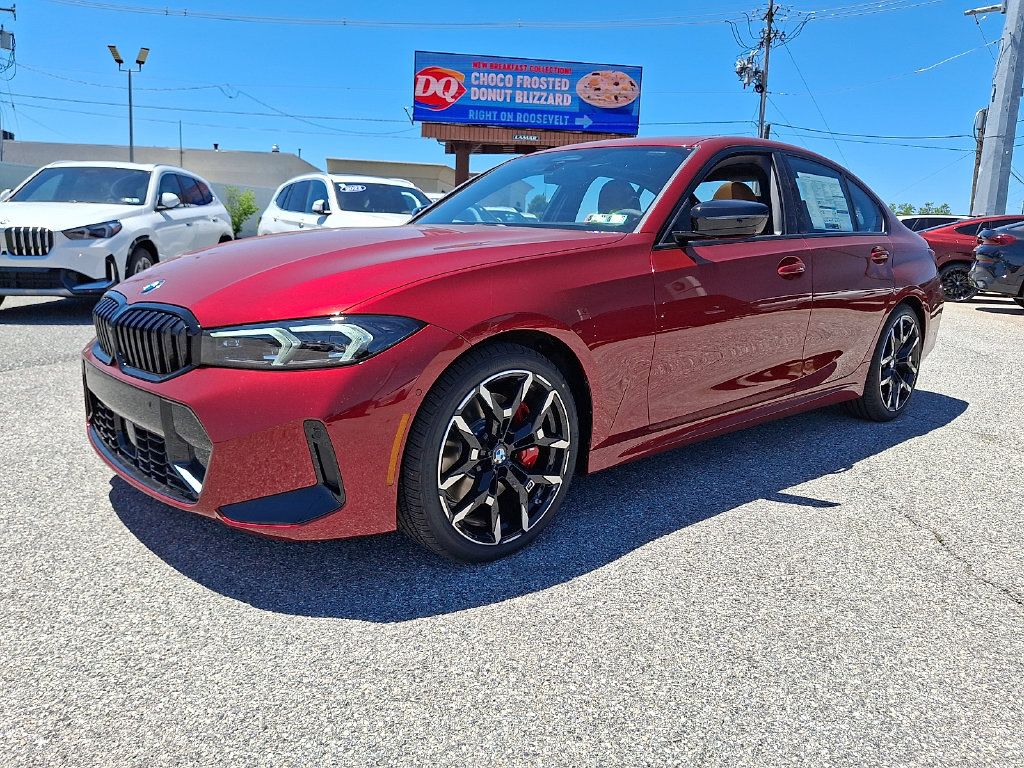 Used 2026 BMW 330i xDrive Sedan w/ M Sport Package AWD/4WD image 4