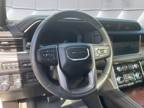 Certified 2024 GMC Yukon XL Denali Ultimate AWD/4WD image 13