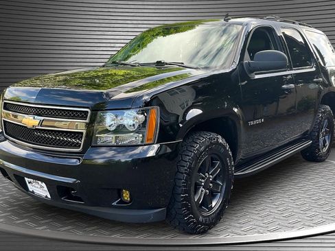 Used 2009 Chevrolet Tahoe LT AWD/4WD image 3