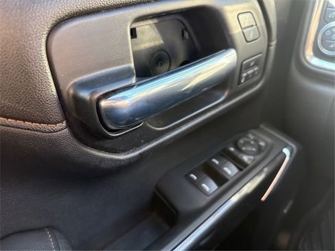 Used 2020 GMC Sierra 1500 AT4 w/ AT4 Premium Package image 25