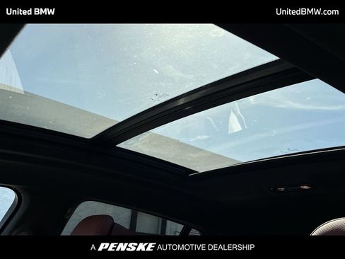 Used 2025 BMW X6 M60i w/ Climate Comfort Package image 22