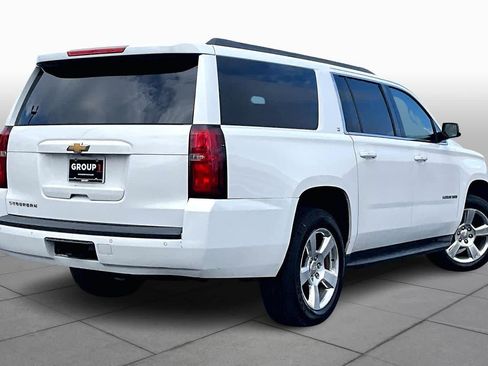 Used 2015 Chevrolet Suburban LT image 13
