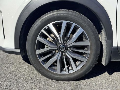 Used 2021 Nissan Kicks SV image 10