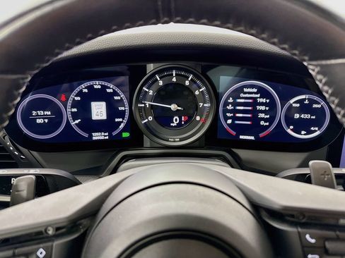 Certified 2020 Porsche 911 Carrera 4S AWD/4WD image 16