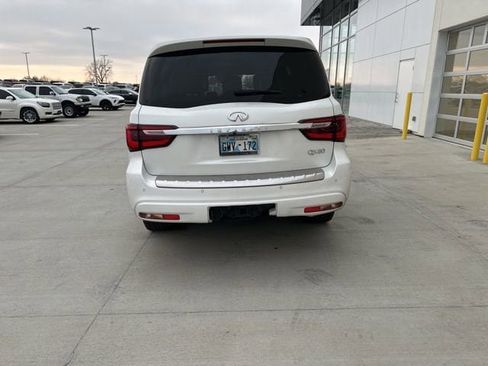 Used 2022 INFINITI QX80 Sensory w/ All-Season Package image 4