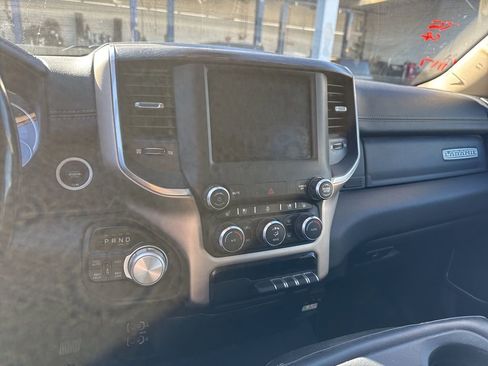 Used 2019 RAM 1500 Laramie image 9