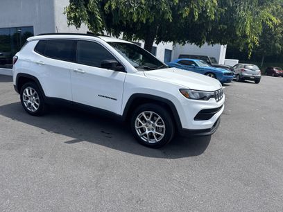 Used 2023 Jeep Compass Latitude
