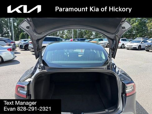 Used 2020 Tesla Model 3 Standard Range RWD image 9