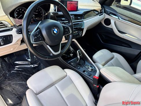 Used 2023 BMW X2 xDrive28i w/ Convenience Package AWD/4WD image 18