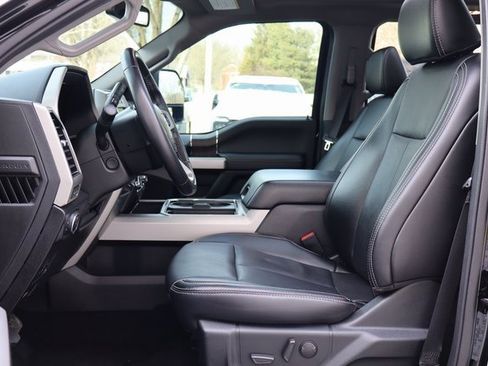 Used 2021 Ford F350 Lariat image 24