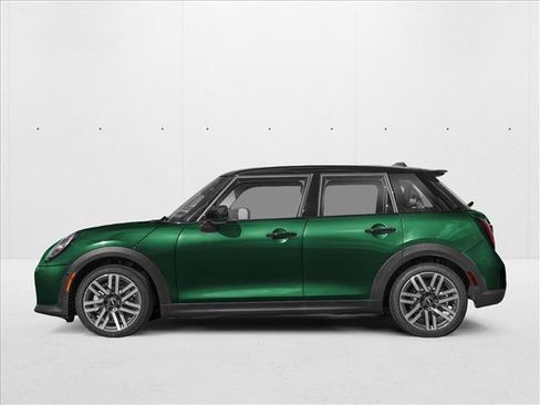 New 2026 MINI Cooper 4-Door Hardtop image 3