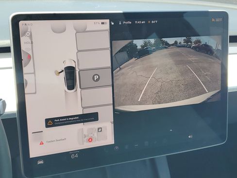 Used 2023 Tesla Model 3 Standard Range RWD image 23