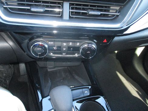 New 2026 Chevrolet Trax RS w/ Sunroof Package image 15