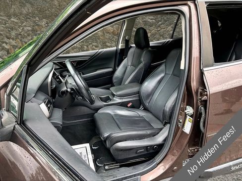 Used 2020 Subaru Outback Limited AWD/4WD image 20
