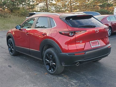 New 2025 MAZDA CX-30 AWD 2.5 S w/ Select Sport Pkg image 2