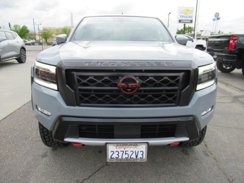 Used 2023 Nissan Frontier PRO-4X w/ Pro-4X Premium Package AWD/4WD image 2