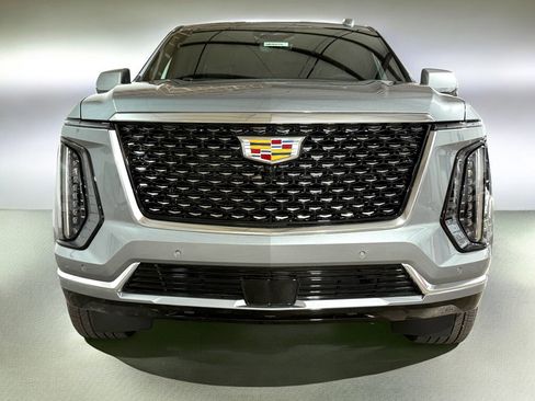 New 2025 Cadillac Escalade Premium Luxury w/ Touring Package image 5