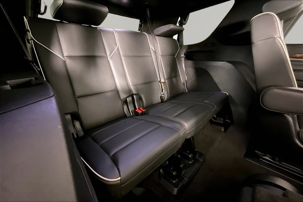 Certified 2023 Cadillac Escalade Premium Luxury AWD/4WD image 24