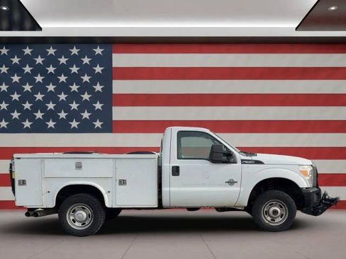 Used 2013 Ford F350 XL w/ Skid Plate Pkg image 6