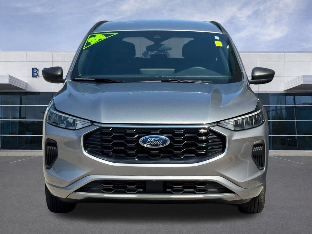 Used 2024 Ford Escape ST-Line w/ Tech Pack #1 FWD image 41