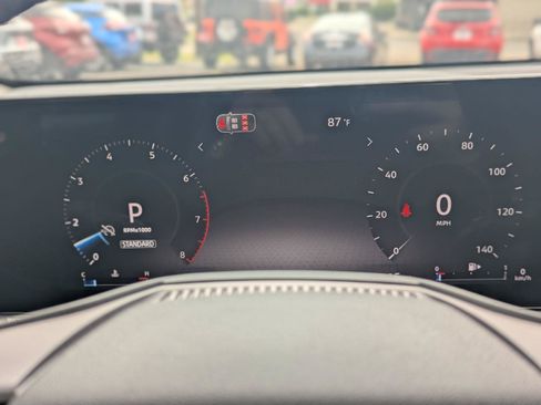 New 2026 Nissan Sentra SR w/ SR Premium Package FWD image 24
