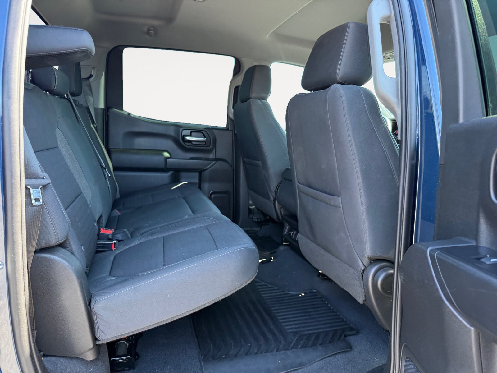 Used 2019 Chevrolet Silverado 1500 LT w/ All-Star Edition AWD/4WD image 18