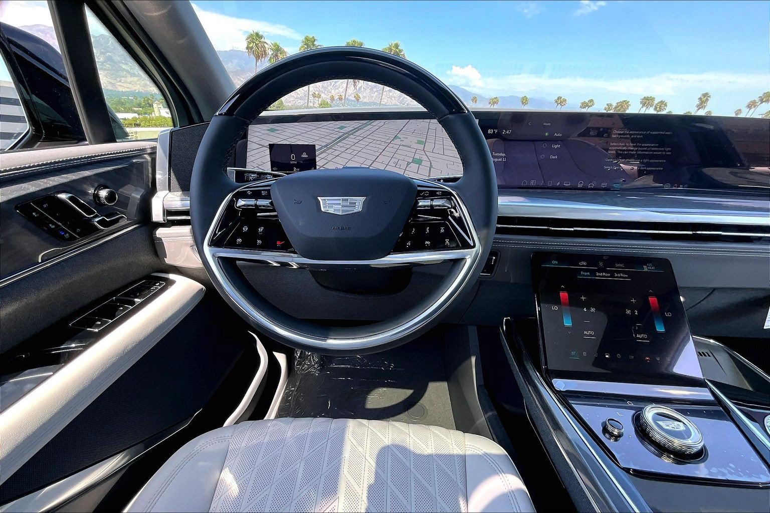 Used 2026 Cadillac Escalade IQL Luxury w/ LPO, Floor Liner Package AWD/4WD image 13