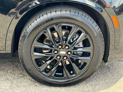 Used 2024 Cadillac XT6 Luxury AWD/4WD image 10