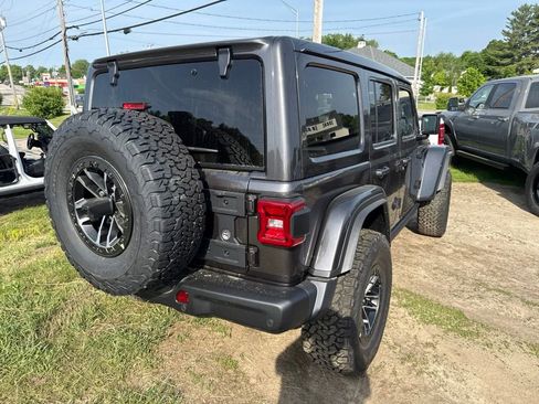 New 2026 Jeep Wrangler Unlimited Rubicon AWD/4WD image 5