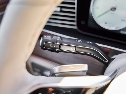 Used 2026 Mercedes-Benz Maybach GLS 600 Maybach GLS 600 image 65