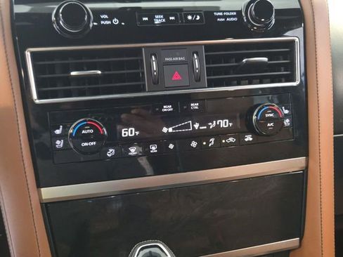 Used 2023 INFINITI QX80 Sensory w/ Cargo Package image 19