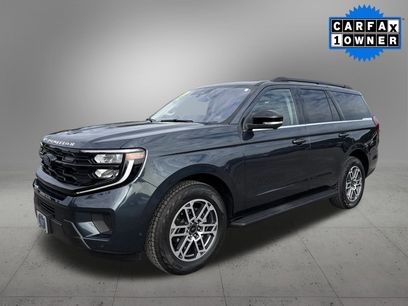 Used 2025 Ford Expedition Active