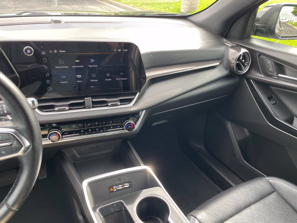 Used 2025 Chevrolet Equinox LT w/ Convenience Package II AWD/4WD image 17